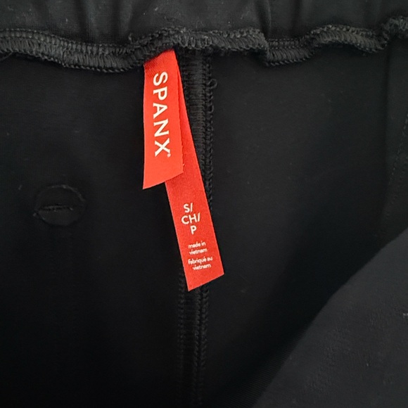 NWOT SPANX The Perfect Pant Jogger black size Small - Picture 4 of 6